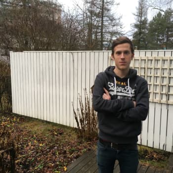 Lucas Lindelöf, en ung man med många järn i elden