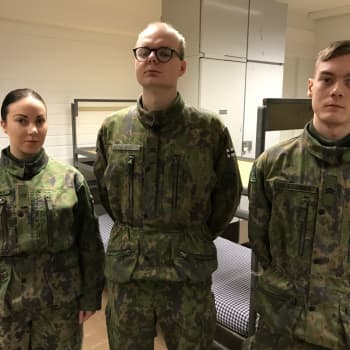 Tupakaveruus syntyy armeijassa melko nopeasti ja somen ansiosta kaveruus säilyy siviilissäkin