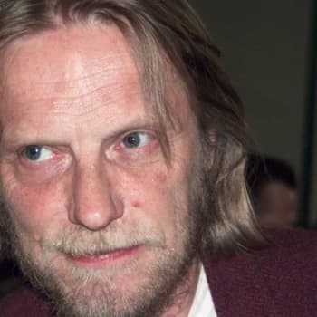 Erkki Pirtola ja taiteen outsiderit