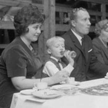 1950-luvun julisteiden ihmiskuva