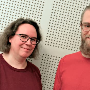 Suomentajatoimittaja Sanna Väre on kääntänyt kaikkea musikaaleista meteorologiseen erikoissanastoon