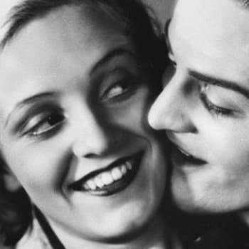 Kaikki rakastavat (1935)