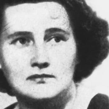 1956 Irja Virtanen ja romaani Kenttäharmaita naisia