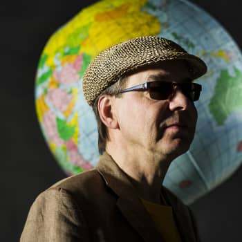 Skottilainen folk ja intialainen kevyt klassinen yhteen nivottuna yllättää maaliskuun World Music Charts Europe -listalla