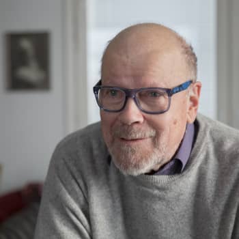 Kuusi kuvaa Jotaarkka Pennasen elämästä