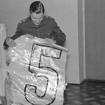 Lentäjä-ässä Jorma Sarvanto (1940)
