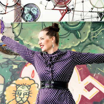 Musiikkia autiolle saarelle tarjoilevat Laura Moisio, Jaakko Laitinen, Maija Kauhanen ja monet muut