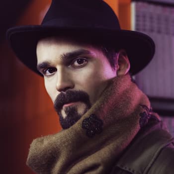 LEO vieraana - uuden singlen enskari // Suomi-ug:ta: Sur-rur, Huge L, Jere Valkonen // Esittelyssä Kanadan kovat duot