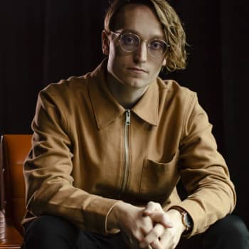 Om Axel Åhmans novellsamling Klein i Vega Dag 9.4.2020