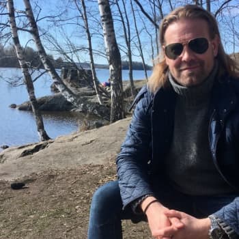 Poikkeuskevät toi Haulibros-laulaja Juri Lindemanille kotiläksyjä kun uuden levyn biisejä ei enää opikaan keikoilla