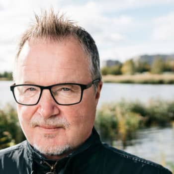 Aktuella frågor inom kultur, musik och livsstil.