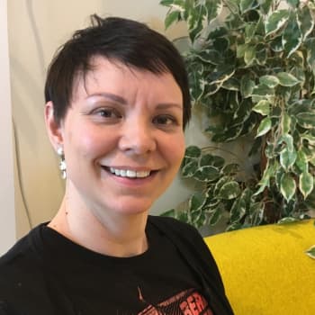 Kati Eriksen: Juoiggastit-prošeavttas fállagohtet musihkkaoahpahusa mánáide ja nuoraide rájáid rastá