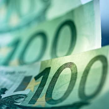 Palkkatukea, alv-veron alennusta vai kuluttajille suunnattu 100 euron palveluseteli - Miten yrityksiä tulisi tukea?