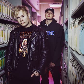 Sammy Virji, DJ Q, Champion - Garagen Pyhä Kolminaisuus