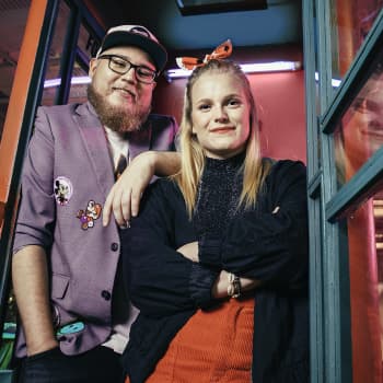 Lauantain koko lähetys - Eroamisen askeleet ja flippristalkkerit