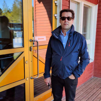 Äldre elever i Söderkulla skola ska jobba på distans igen - många av lärarna försatta i karantän