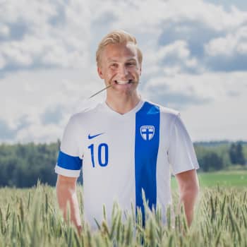 David Sundin drar jakthistorier från Åland för Janne Grönroos