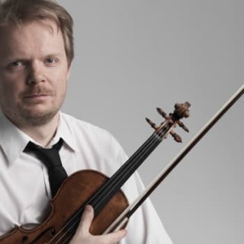 Taiteilijaelämää: Säveltäjä Jaakko Kuusisto - viulisti ei ilman käden känsiä pärjää