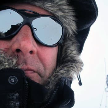 Tiedeykkönen: Miten Etelämantereella selvitään hengissä, kun tutkitaan maapallon tulikivenkatkuisia nuoruusvuosia?