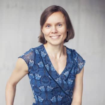 Kirjakerho: Anni Kytömäen Kivitasku on sukupolviromaani vapaudesta