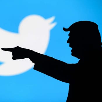 Uhkaako Trumpin Twitter-tilin sulkeminen sananvapautta?