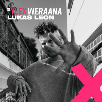 Lukas Leon vieraana: "Haluun vahvoja mielikuvia mun biiseihin"