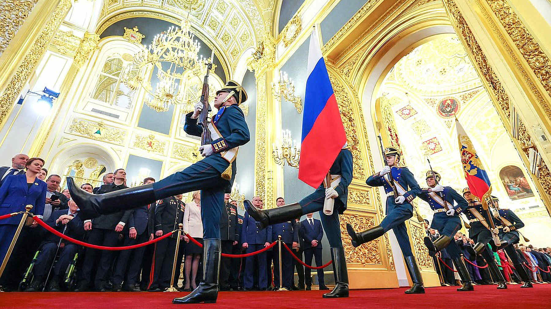 Venäjän presidentti Vladimir Putin vietti virkaanastujaisiaan toukokuun 7. päivä 2024. Vaalien luotettavuudesta ei ollut taaskaan takeita. 