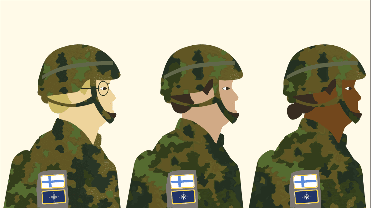 Kuvassa suomalaisia sotilaita, jolla Nato-lippu hihassa