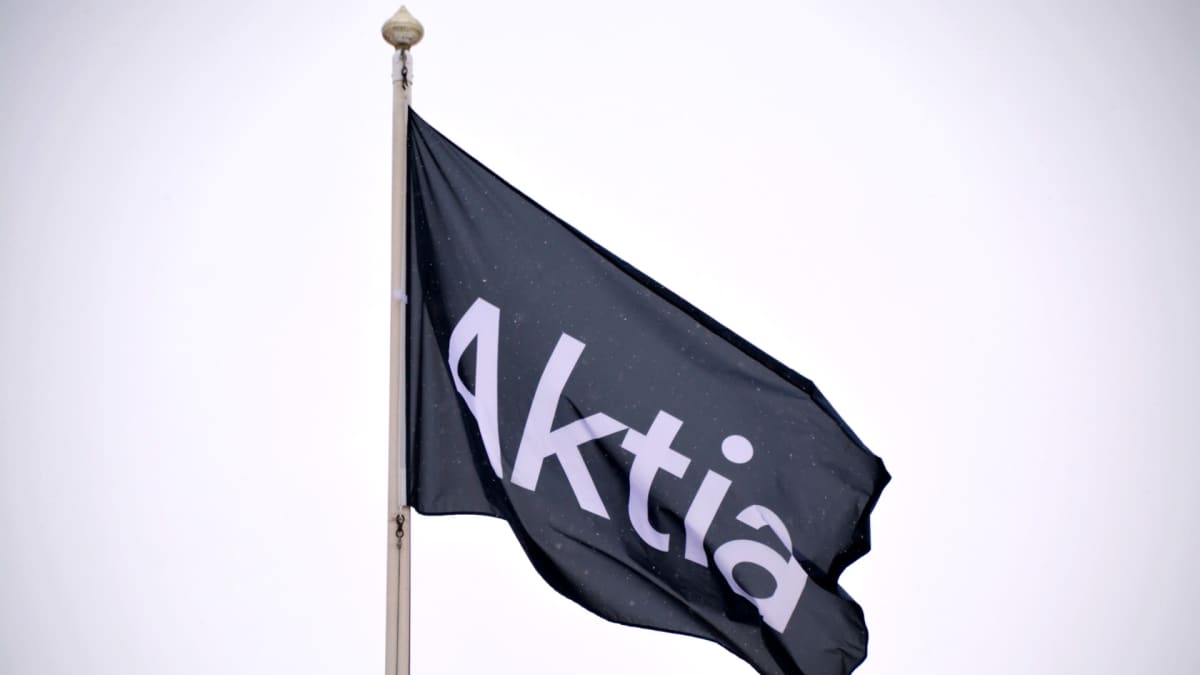 Aktia-pankin lippu.