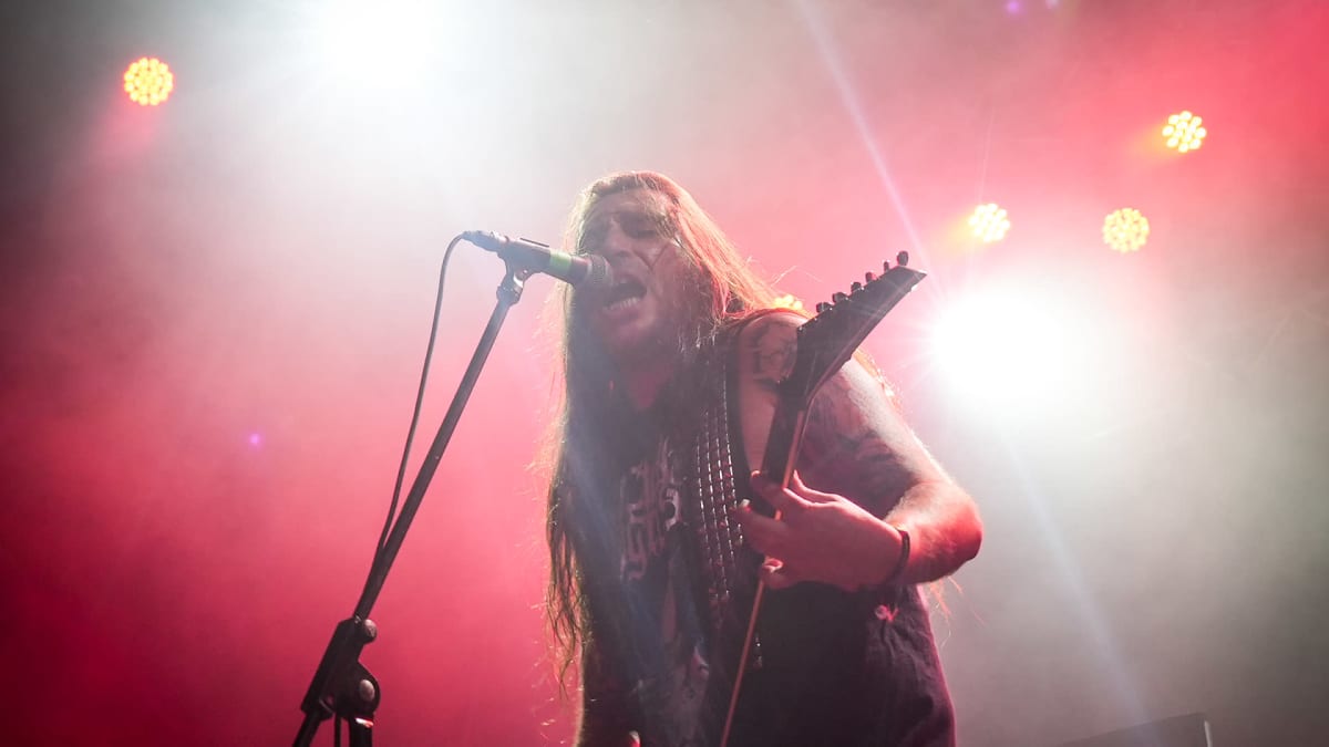 Hellsinki Metal Festival, Suicidal Angels esiintyy. 