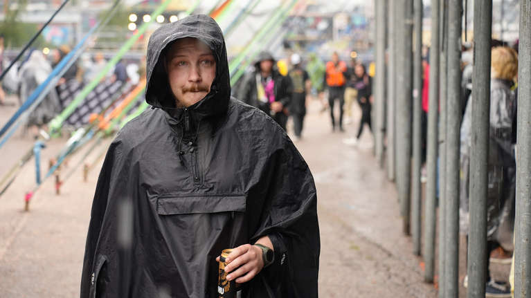 Tuska-festivaalilla yleisö ei säästele tyylissä – katso kuvakooste ...