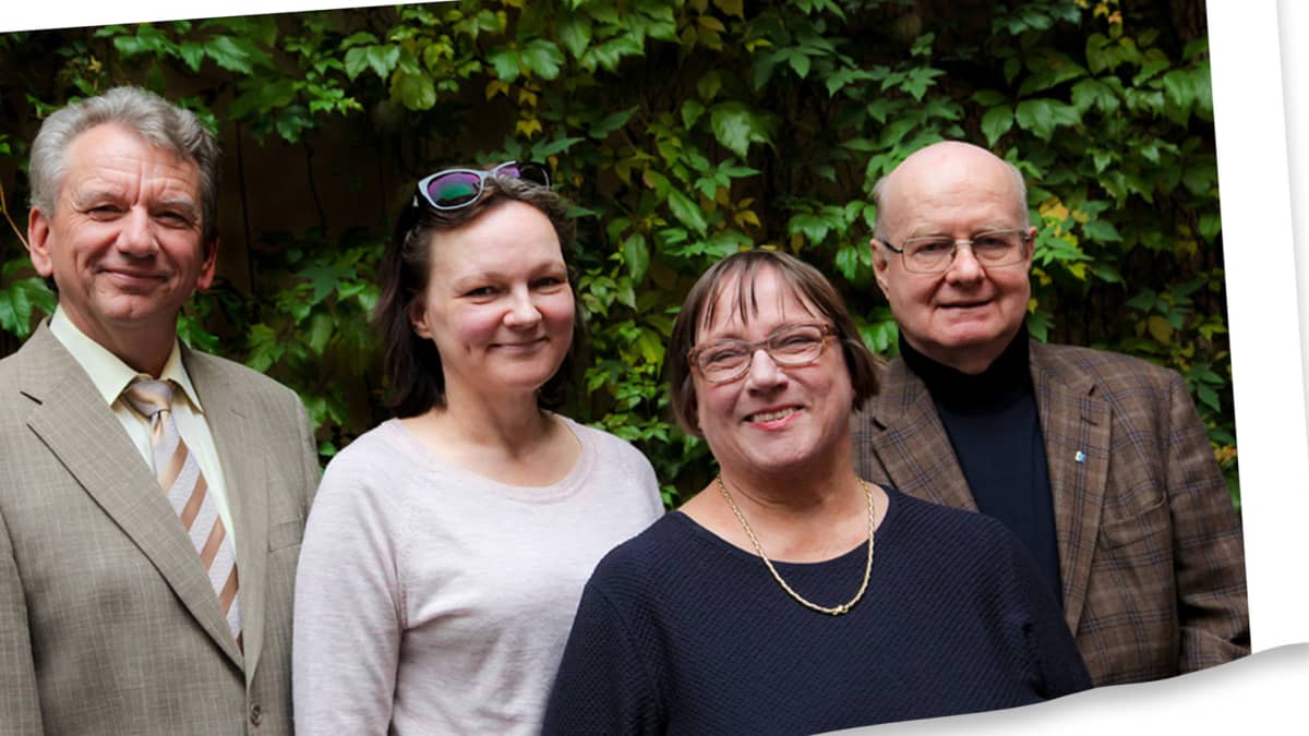 Kuva Sähköyliherkkyyssäätiön sivuilta. Kuvassa ovat hallituksen jäsenet.