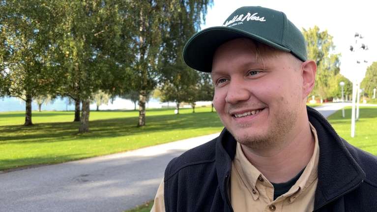 Kysyimme asiakkailta ja työntekijöiltä, mitä mieltä he ovat Postin ...