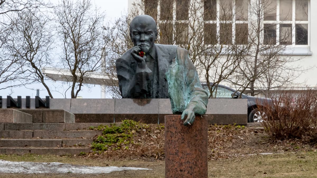 Suomen viimeinen esillä oleva Lenin-patsas poistetaan ensi viikolla ...