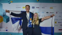 Hermanni Huuskonen ja Wilhelmiina Saarijärvi voittivat hopeaa viherrakentamisessa ammattitaidon EM-kilpailuissa Puolassa.