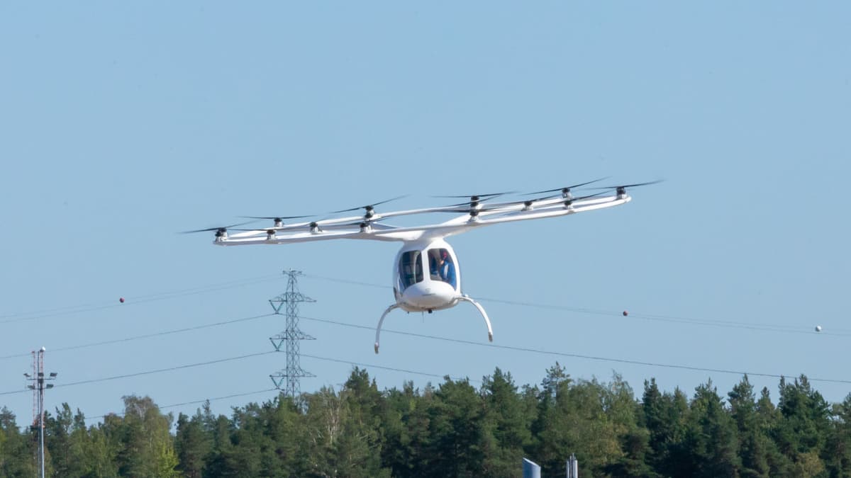 Volocopter tulossa laskuun Helsinki-Vantaan lentokentälle