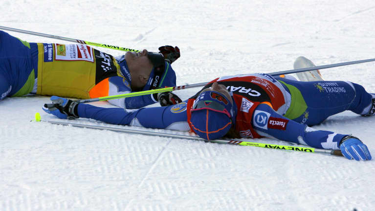 Aino-Kaisa Saarinen and Virpi Kuitunen After the End of the Tour de Ski in 2009.