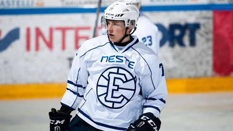 Janne Puhakka oli entinen jääkiekkoilija. Kuva: Jari Pekkarinen / All Over Press