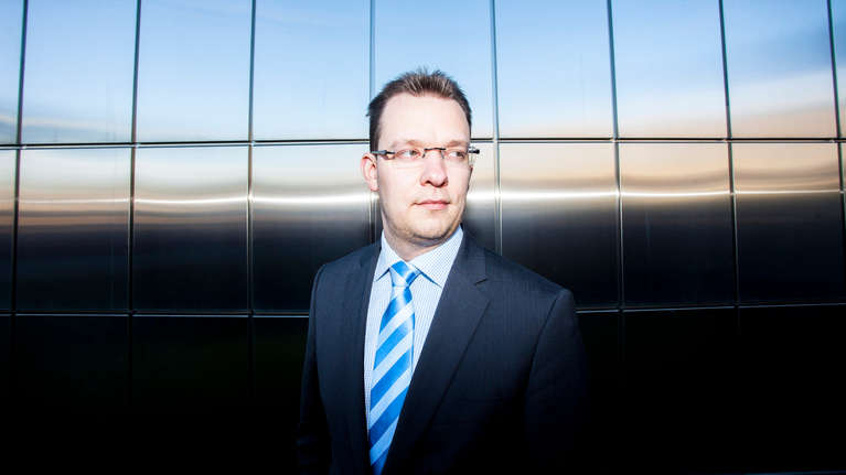 Asiantuntija pitäisi kunnanjohtajat pois yritysten hallituksista ...