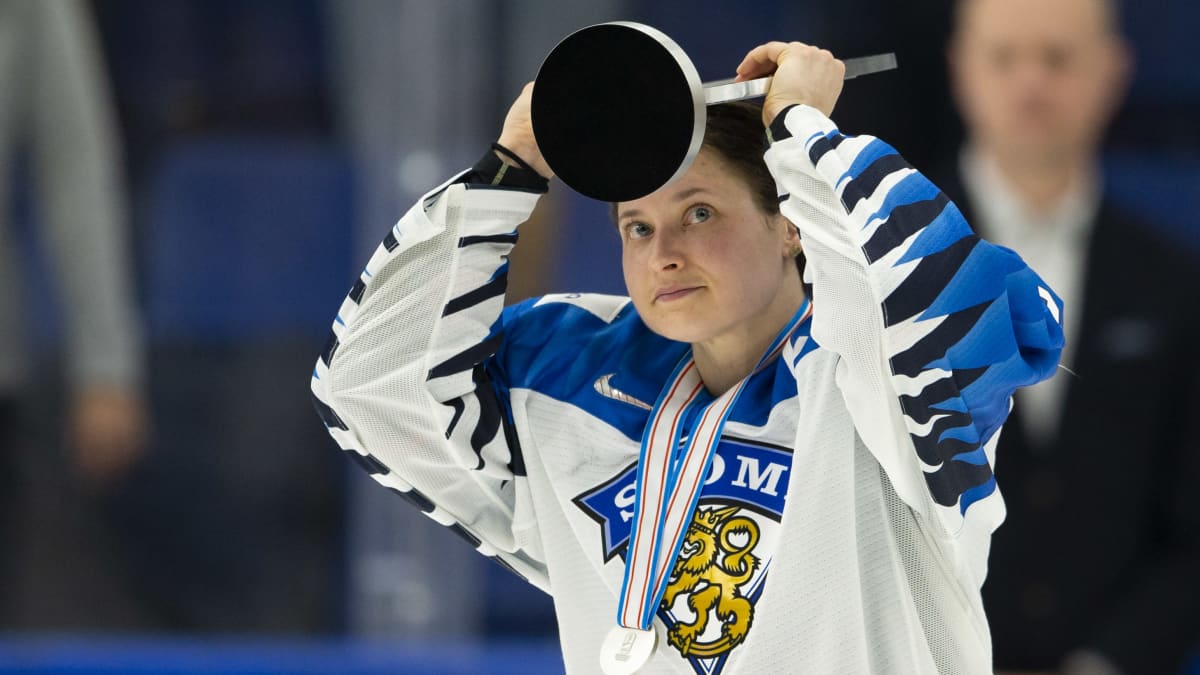 Jenni Hiirikoski.