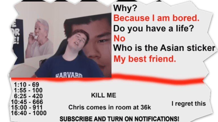 Nukkuva mies pelituolissa.