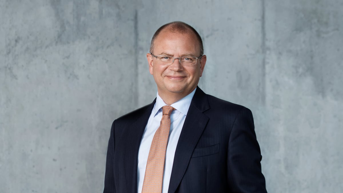  Henrik Andersen.