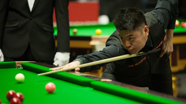 Liang Wenbo