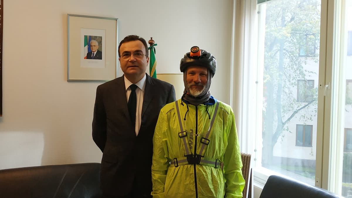 Cesare Fanelli  suurlähettilään kanssa