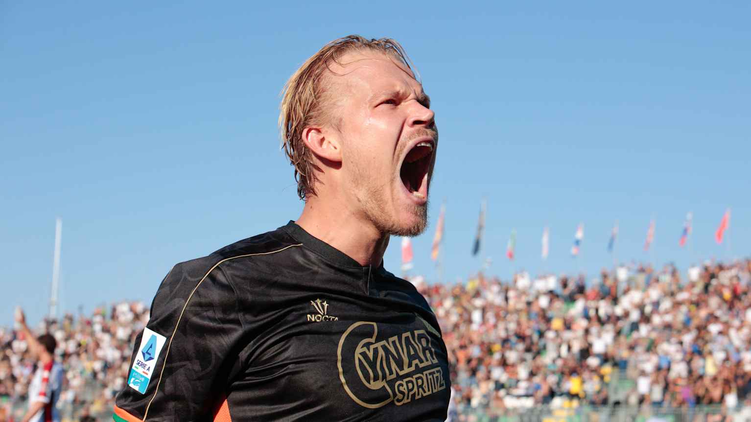 Joel Pohjanpalo är besviken på sin roll i landslaget: ”Spelstilen passar  inte mig, det är väl därför som jag inte fick spela” | Sport | Yle