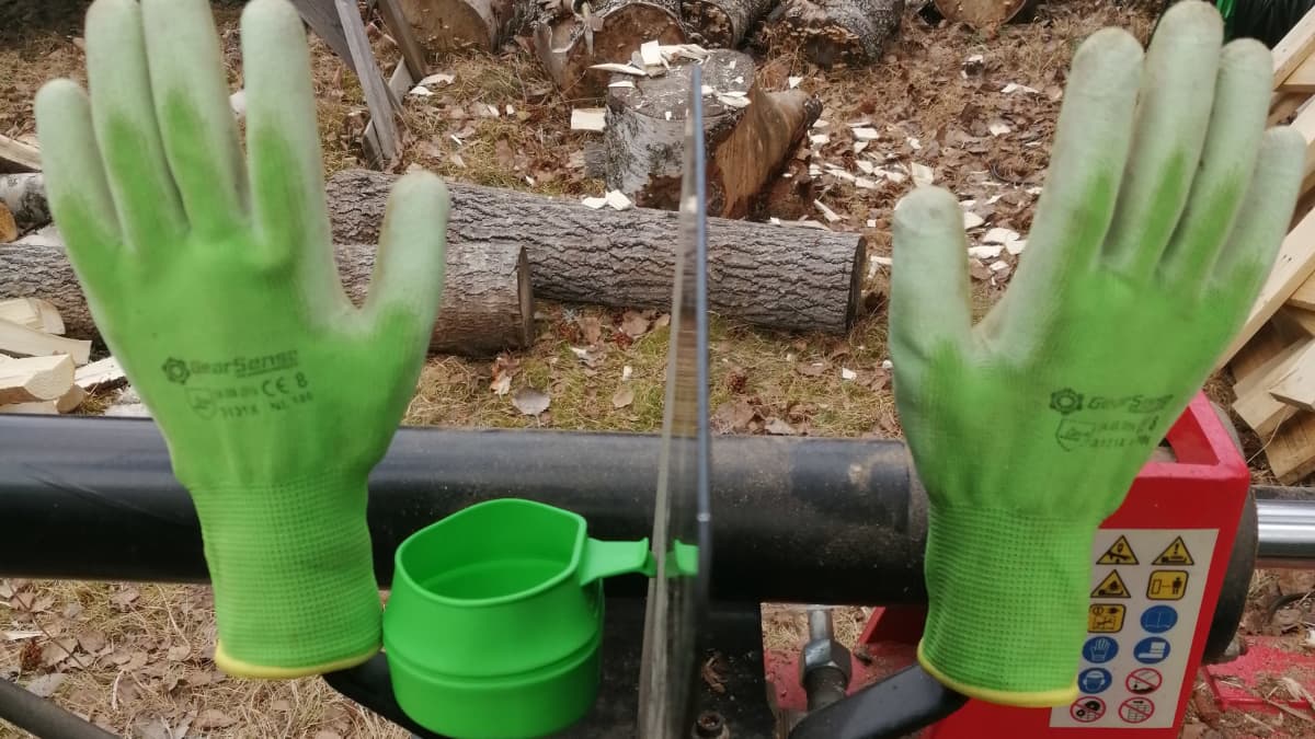 Pyytyöt, Käärijä