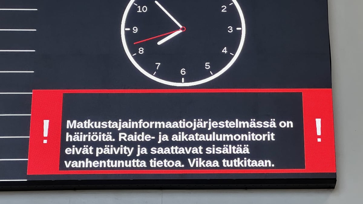 Junaliikenteen aikataulujärjestelmässä esiintyi aamulla häiriöitä