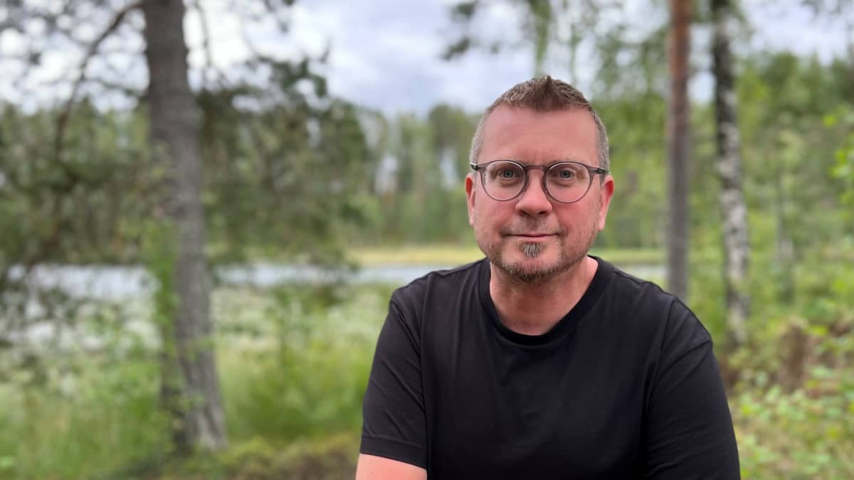 Jarkko Korhonen on suomalainen sienituntija ja -kirjailija.