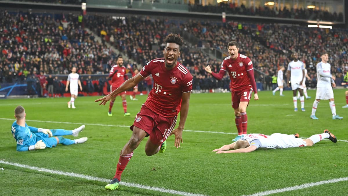 Kingsley Coman juhlii Bayernin 1-1-tasoitusta