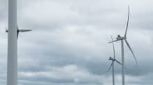 Reposaaren tuulipuiston tuulivoimaloita.